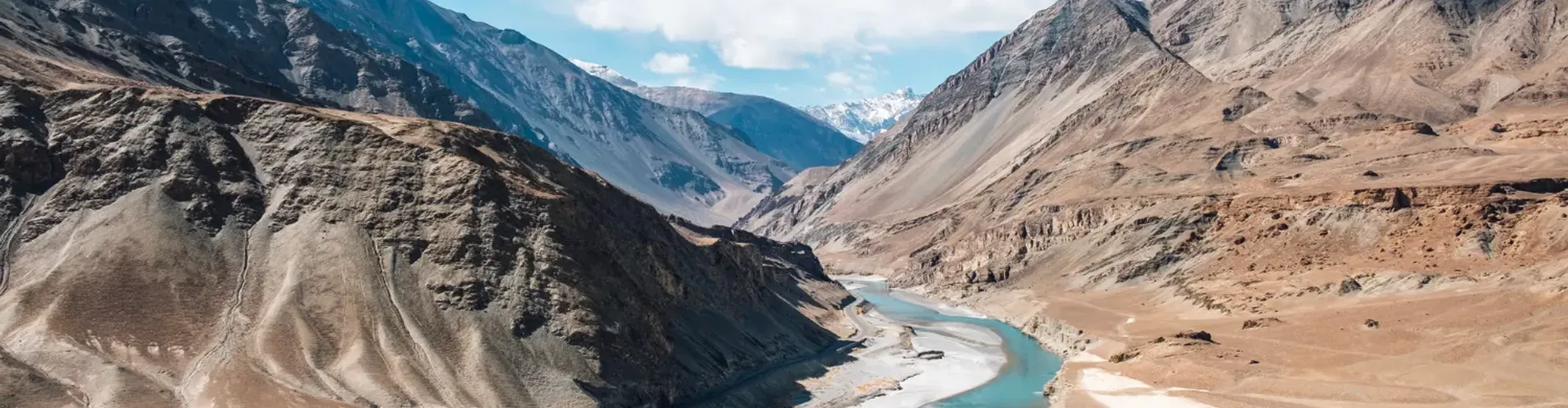 Ladakh Kargil Tour Package